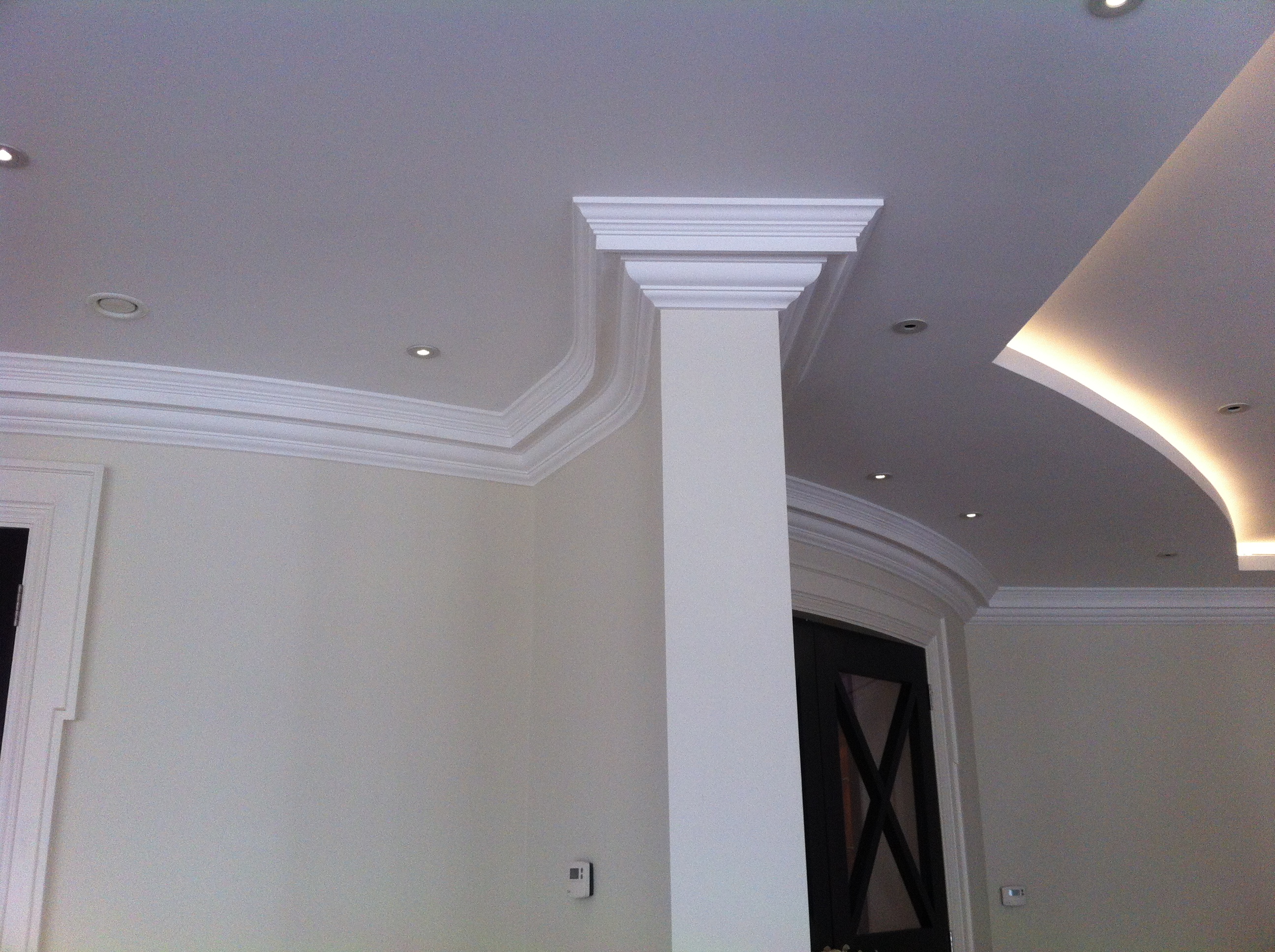 SM38 Cornice